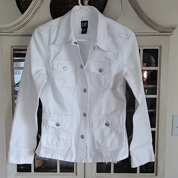GAP Jackets & Blazers - White GAP Jacket Size M